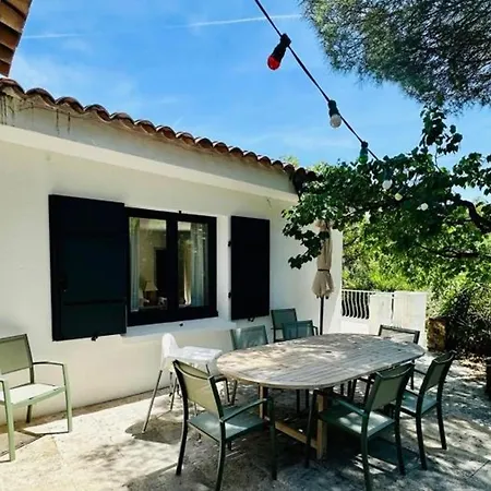 Familiale Climatisee A 5 Min De La Avec Parking Et Wifi - Fr-1-728-17 빌라 *